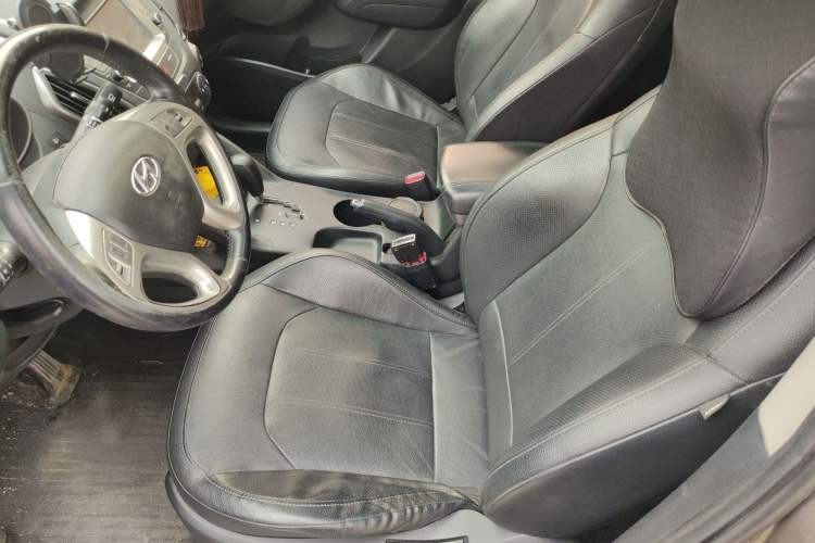 Used Hyundai ix35 2015 2.0L Automatic 2WD Smart Version China V Standard Left Front Seat