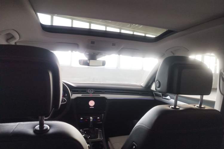 Used Volkswagen Magotan 2023 2 Million Units Commemorative Edition 330TSI DSG Luxury Version