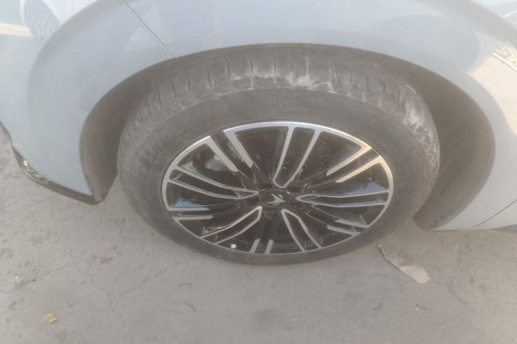 Used ARCFOX T1 2025 Model 425 PLUS