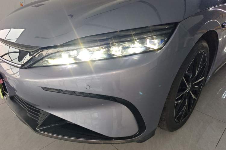 Used BYD Han 2024 EV Glory Edition 610 km All-Wheel Drive "Tian Shen Zhi Jia" Intelligent Driving Model
