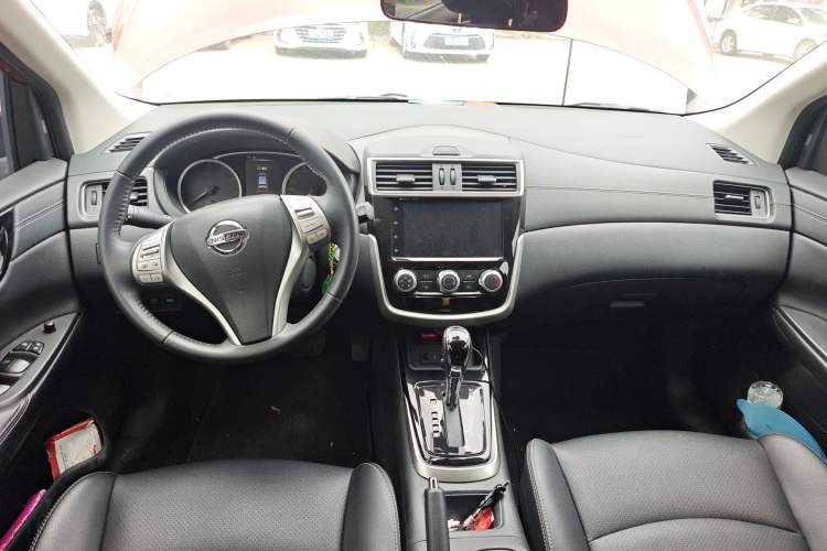 Used Nissan Tiida 2021 1.6L CVT Smart Drive Edition Interior 2
