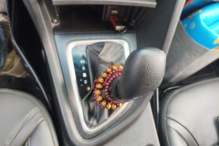 Used Buick GT 2019 18T Automatic Connected Elite Model China VI Standard Gear Lever