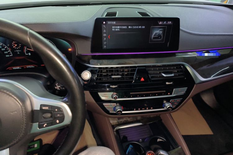 Used BMW 5 Series 2019 525Li M Sport Package Audio And AC Panel