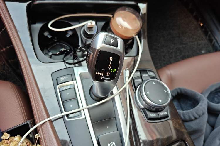 Used BMW 5 Series 2017 528Li Leading Model