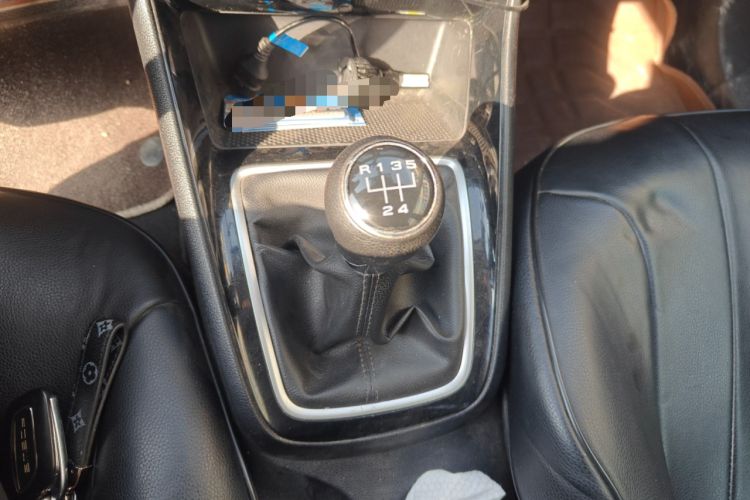 Used Roewe i5 2020 1.5L Manual 4G Connect Luxury Edition