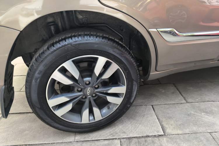 Used Chery Tiggo 3 2016 1.6L Manual ZhiShang Edition