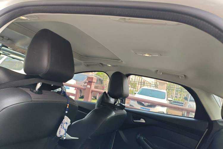 Used Ford Focus 2017 Sedan 1.6L Automatic Fashion Edition Smart Drive Version