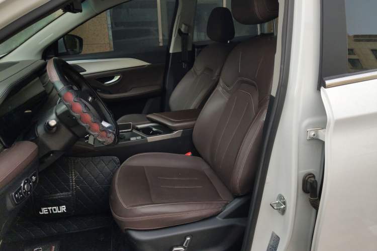 Used JETOUR X90 PLUS 2023 Facelift 1.6TD DCT Villa 5-Seater
