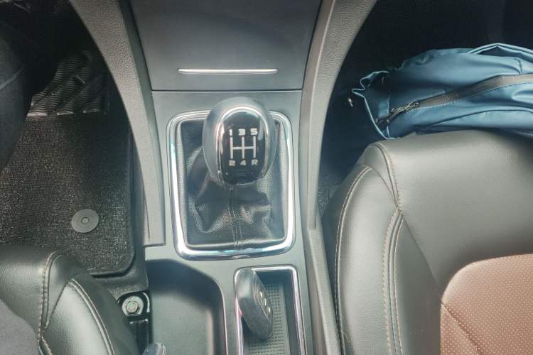 Used Geely Auto Emgrand 2017 Hatchback RS Million Edition 1.5L Manual Upward Version