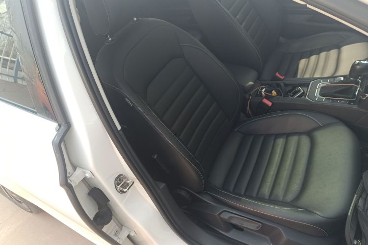 Used Volkswagen Lamando 2019 280TSI DSG Comfort Edition China VI standard Right Front Seat