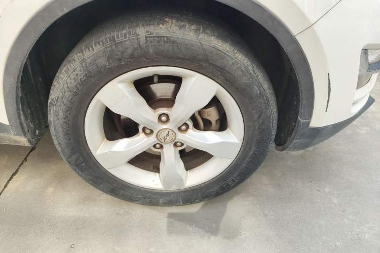 Used Zotye Domy X5 2015 1.5T Manual Luxury Version China IV Standard Right Front Wheel Hub