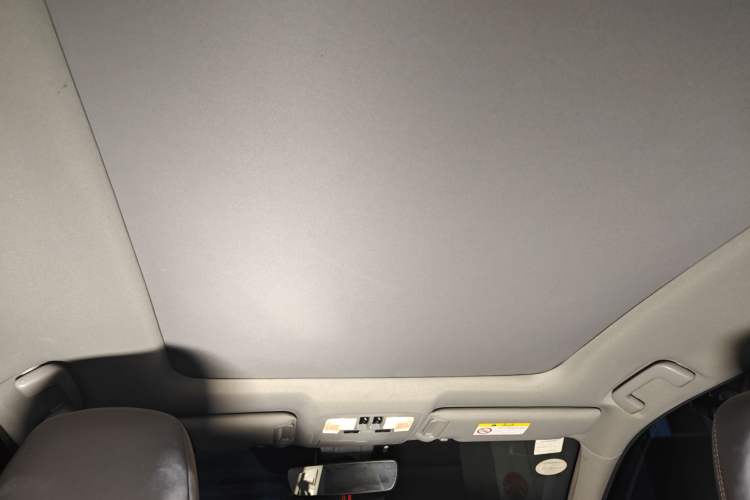 Used Toyota Highlander 2018 2.0T Four-Wheel Drive Luxury Edition 7 Seats China V Emission Standard
