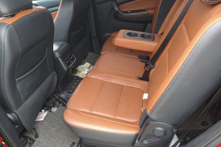 Used Oshan CX70 2017 Facelifted CX70T 1.5T Automatic Luxury Edition