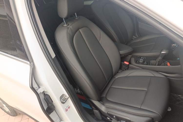 Used BMW X1 2019 sDrive20Li Leading Model
