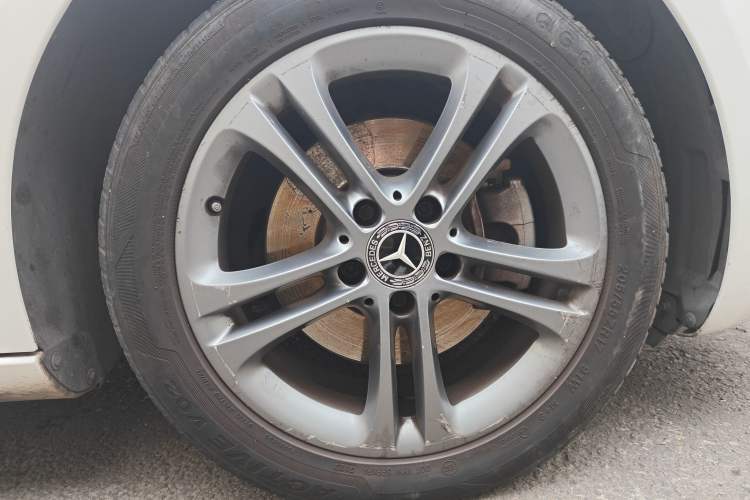 Used Mercedes-Benz A-Class (Import) 2019 A 200 Dynamic Edition
