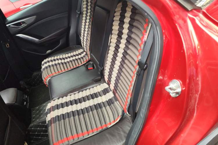 Used Mazda CX-4 2016 2.0L Automatic 2WD Blue Sky Luxury Edition Left Rear Seat