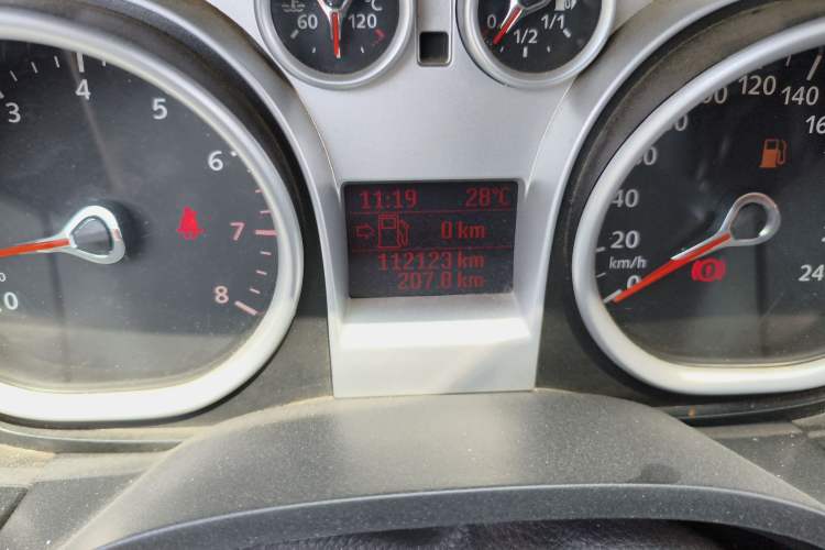 Used Ford Focus 2011 Hatchback 1.8L Manual Comfort Model Odometer Close Up