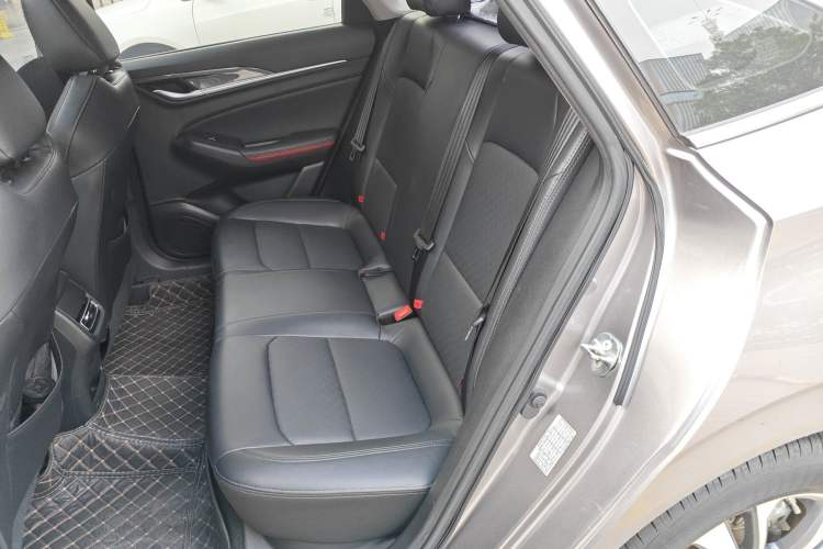 Used Changan Eado 2020 PLUS Blue Whale NE 1.4T GDI DCT Prestige Model
