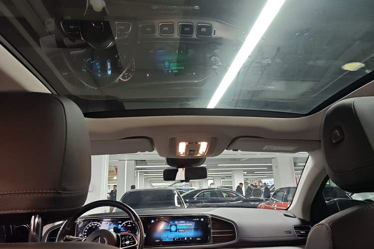 Used Mercedes-Benz GLE 2023 GLE 350 4MATIC Coupe SUV Fashion Model