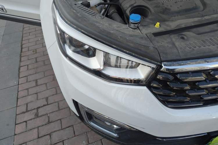 Used CHANGAN CS55 2017 1.5T Automatic Colorful Edition Right Front Headlight