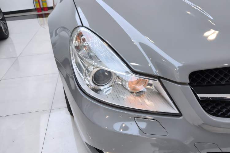 Used Mercedes-Benz SL-Class 2011 SL 350 Grand Edition
