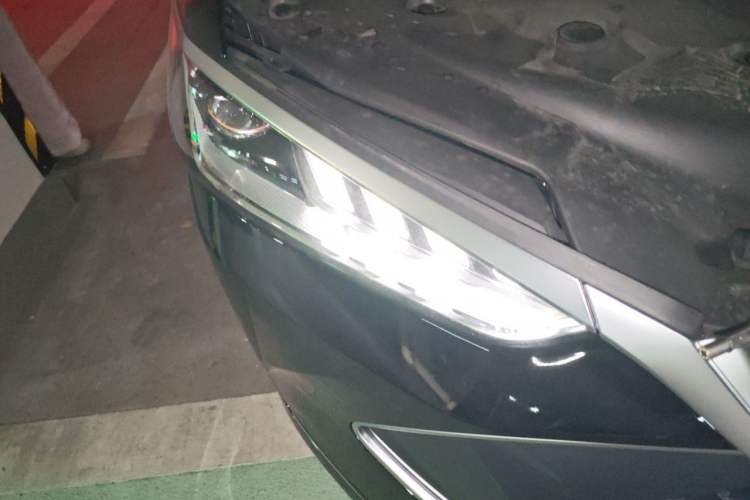 Used BYD Qin PLUS 2024 HONOR Edition DM-i 55KM Leading Model Right Front Headlight