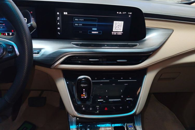 Used Buick GL8 2021 ES Landtrek 653T Luxury Model