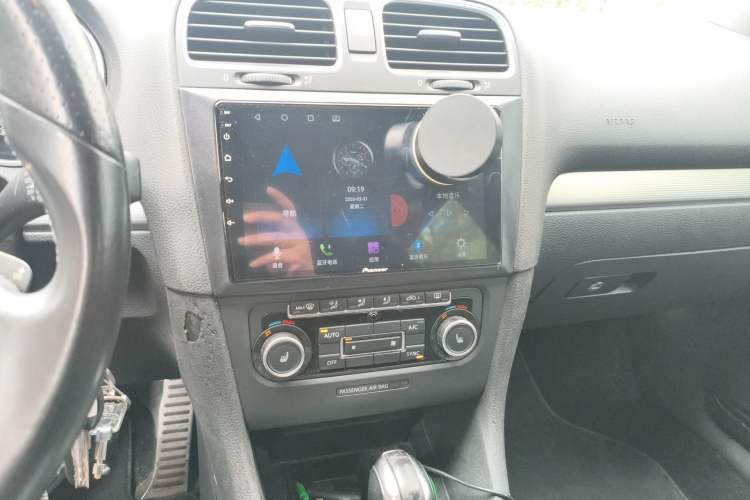 Used Volkswagen Golf 2011 2.0 TSI R