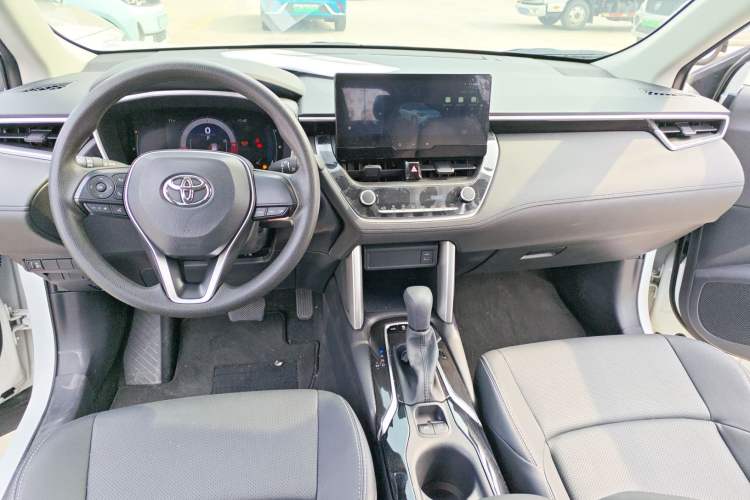 Used Toyota FRONTLANDER 2024 2.0L CVT Elite Plus Edition
