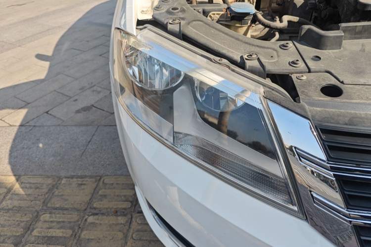 Used Volkswagen Lavida 2013 Restyled Classic 1.6L Automatic Comfort Edition
