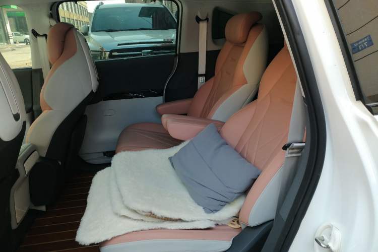 Used ARCFOX Kaola 2023 Family Edition
