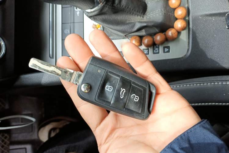 Used Skoda Octavia 2019 1.5L Automatic Smart Drive Luxury Edition China VI Standard