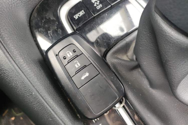 Used Toyota Allion 2022 2.0L Elite Edition Vehicle Key