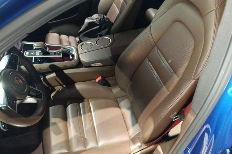 Used Porsche Panamera 2017 Panamera 3.0T Left Front Seat