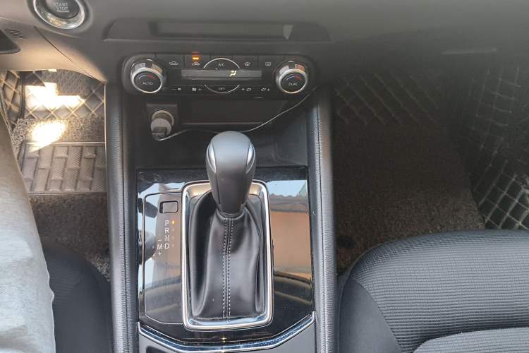 Used Mazda CX-5 2017 2.0L Automatic 2WD ZhiShang Trim China V Standard