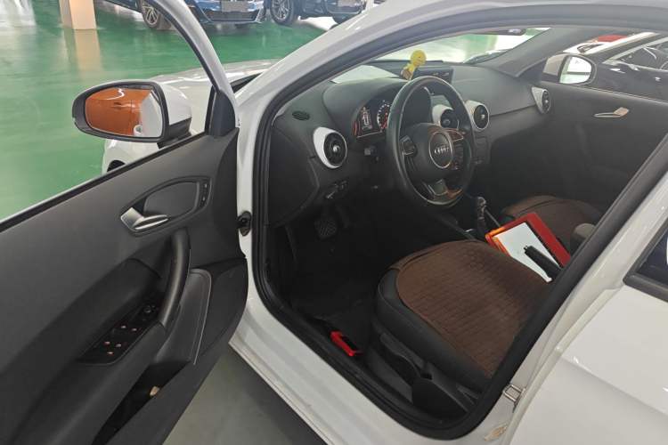 Used Audi A1 2014 30 TFSI Sportback Fashion Model Driver Seat