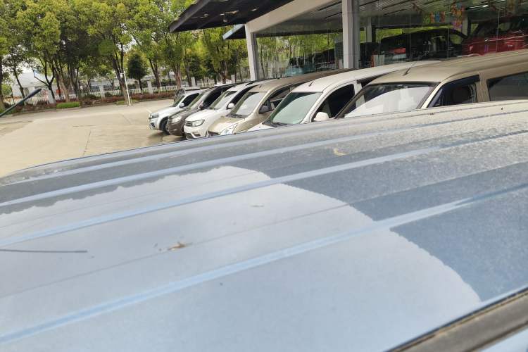 Used Wuling Hongguang PLUS 2020 1.5L Manual Standard Edition 5 Seats Roof