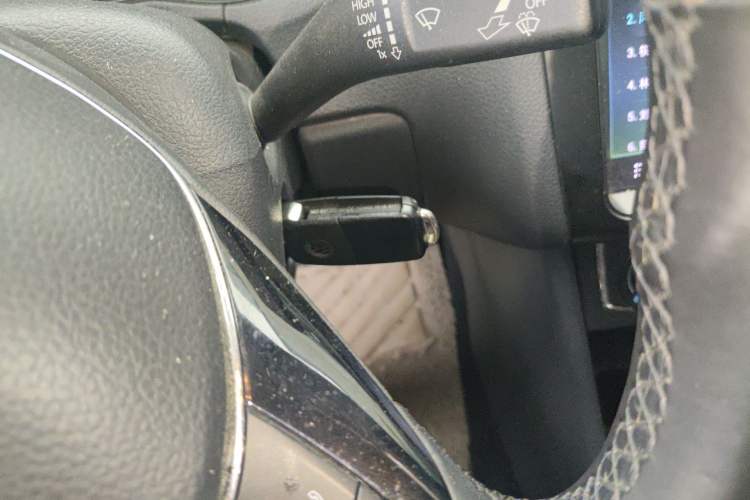 Used Volkswagen Polo 2016 1.6L Automatic Comfort Model Vehicle Key