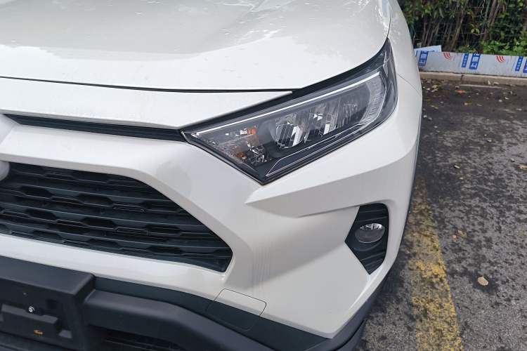 Used Toyota RAV4 2020 2.0L CVT Two-Wheel Drive Urban Edition

