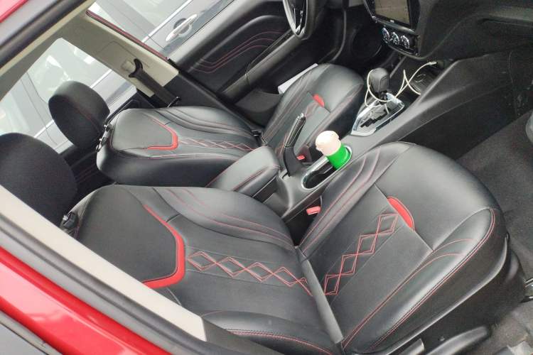 Used Soueast DX3 2018 1.5T CVT Luxury Model
