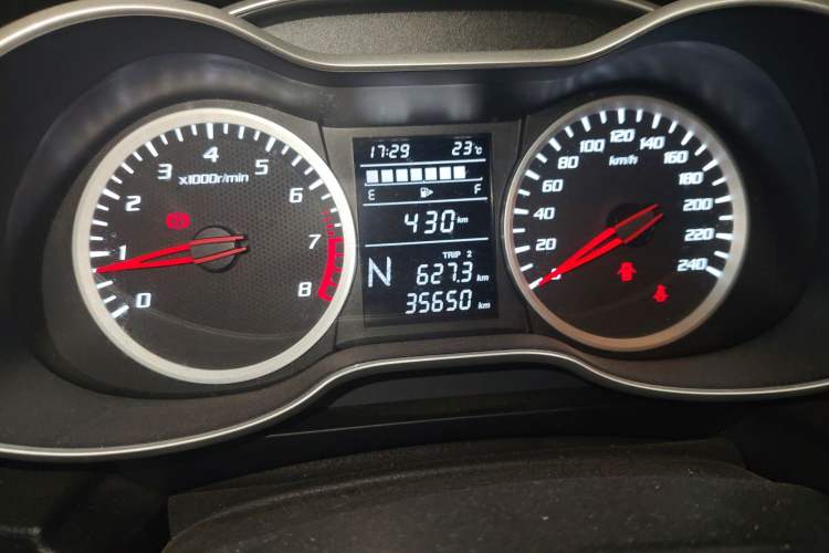 Used Bestune X40 2019 1.6L Automatic Luxury Edition China VI
