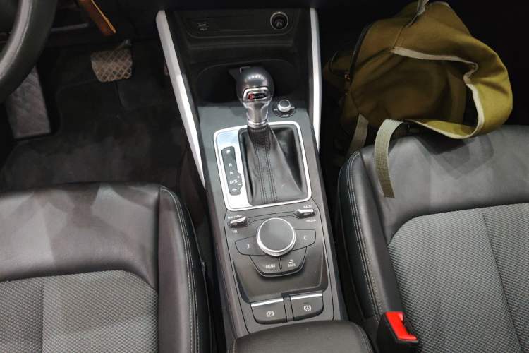 Used Audi Q2L 2018 35 TFSI Fashion Elegant Version China V