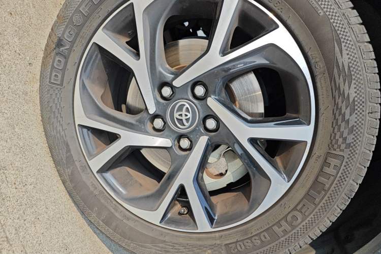 Used Toyota C-HR 2018 2.0L Leading Edition China VI
