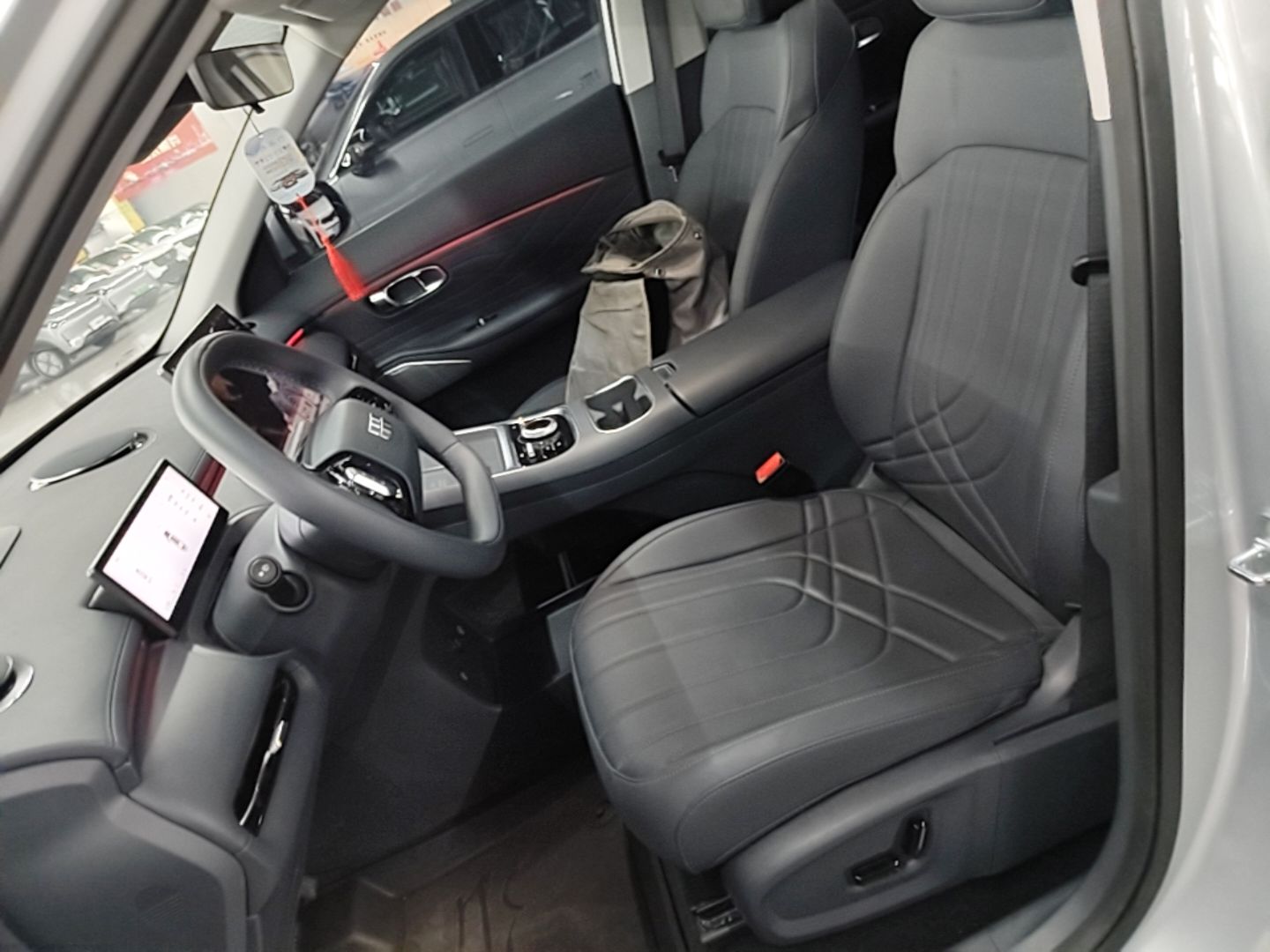 Geely Galaxy Xingjian 7 EM-i 2026 Model 135km Starship Version — снимка 17