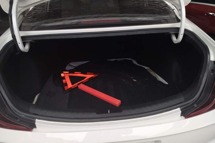 Used Hyundai Mistra 2021 1.8L CVT GLX Elite Edition
