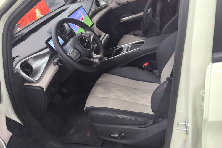 Used BYD Dolphin 2025 420km Free Edition