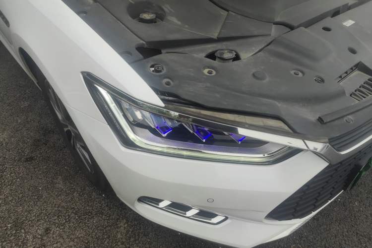 Used BYD Qin Pro New Energy 2019 EV Super Edition High-Power Long-Range Smart-Connected Cutting-Edge Model