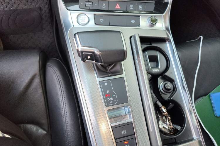 Used Audi A6L 2019 45 TFSI Prestige Elegant Edition
