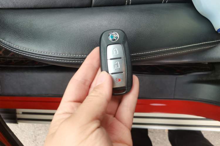 Used Venucia T90 2017 2.0L CVT Smart Edition