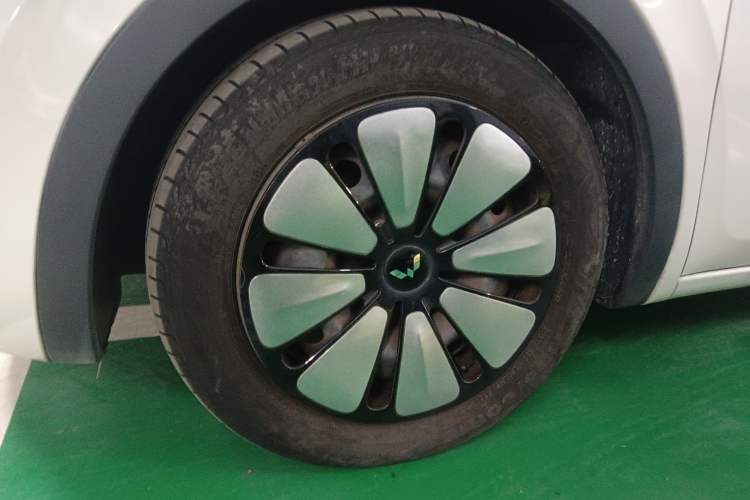 Used Wuling Bingo 2023 333 km Lingxi Connected Version
